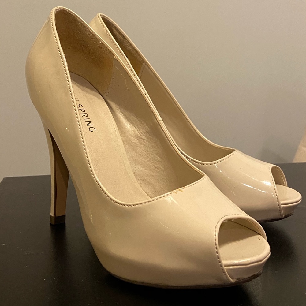 Nude Peep Toe Pumps